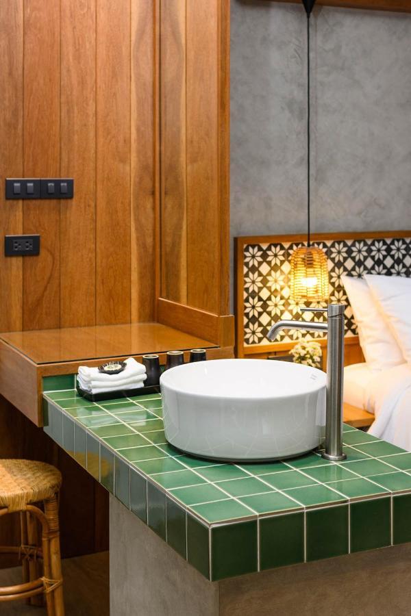 Himku Hotel - Adult Only Chiang Mai Eksteriør billede